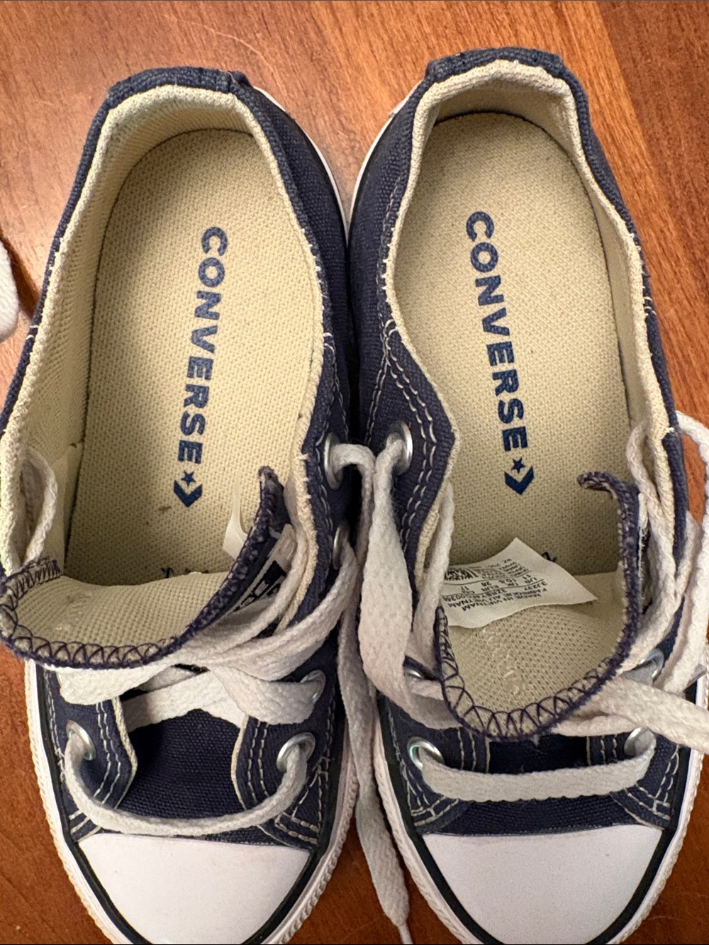 Converse Kids Low-Top Sneakers in Navy and White - Picture 7 of 9